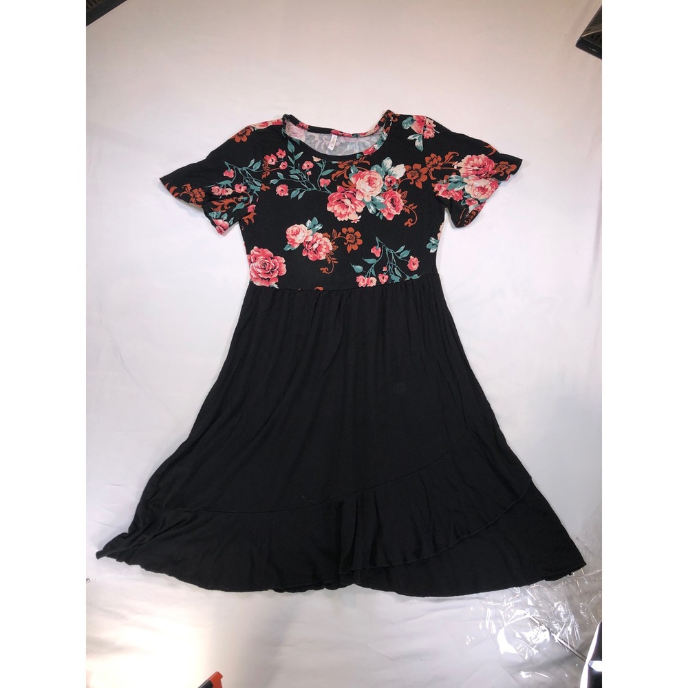 Aodemo Floral Black Fit and Flare Ruffle Hem Short Sleeve Dress Medium